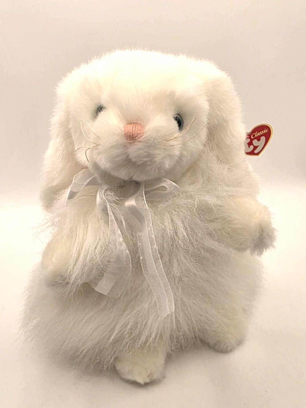 Ty Classic "CASHMERE" Bunny Rabbit 2001 White Fluffy Blue Eyes Stuffed Toy w/Tag